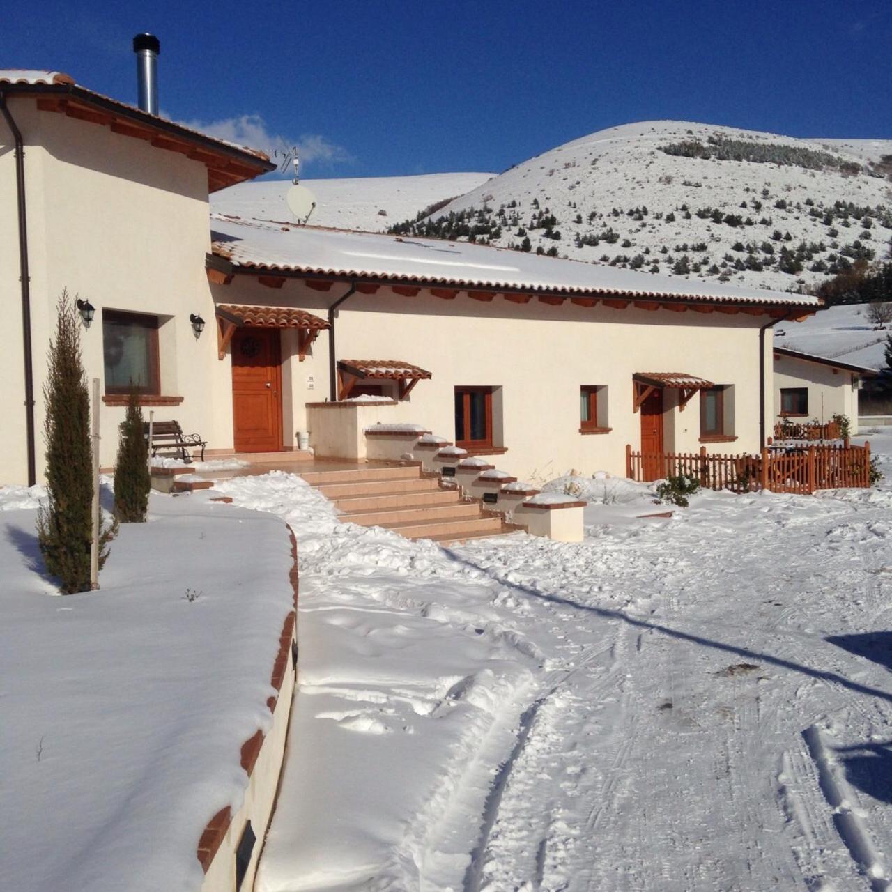 La Collina Di Peppino Bed & Breakfast Trasacco Room photo